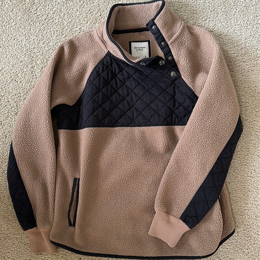Abercrombie Fleece Pullover